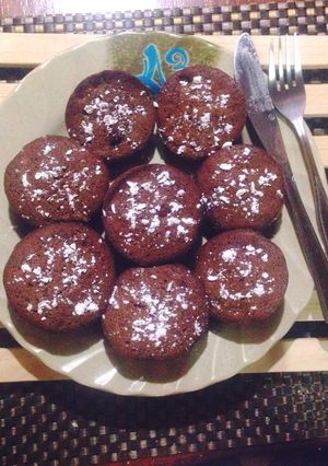 A picture of Easy Chocolate Chip Moist Cupcake.