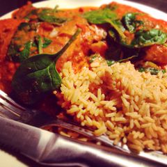 A picture of Chicken Tikka Masala.