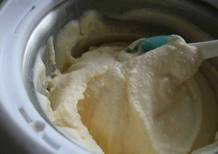 Recipe of Super Quick Homemade Low Calorie but Rich Vanilla Ice Cream