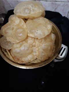 ফুলকো লুচি (phulko luchi recipe in Bengali) রেসিপির প্রধান ছবি