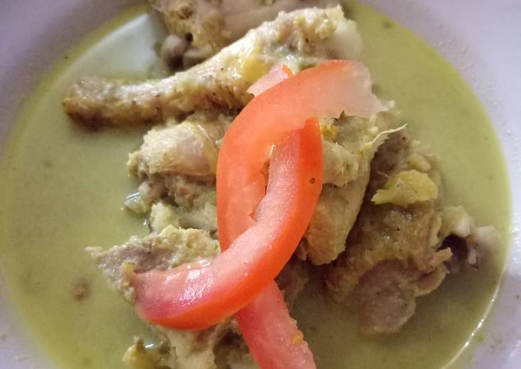 Ayam kesaya khas karo