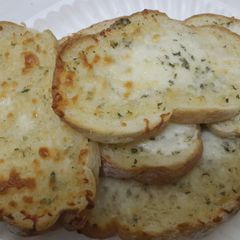 A picture of Garlic Bread.