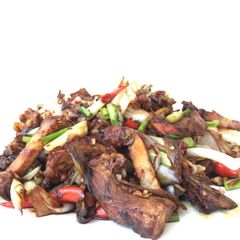 A picture of Roasted Duck and Leeks.
