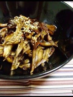 A picture of Speedy Side Dish! Stir-Fried and Simmered Maitake Mushrooms.
