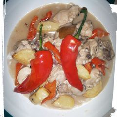 A picture of Coconut milk adobo.