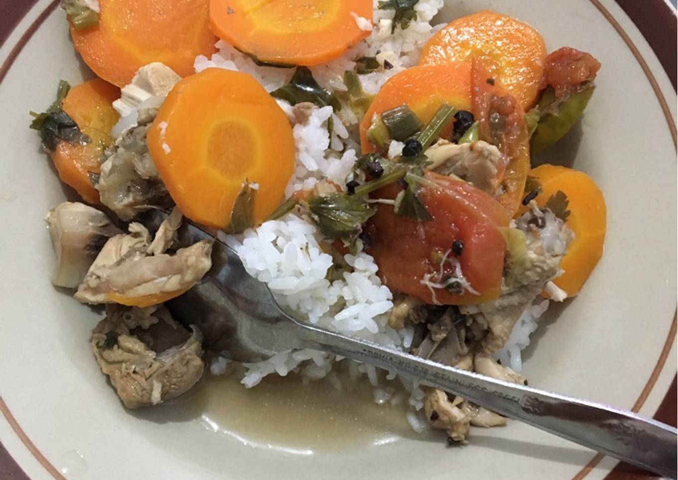 Sop ayam magic com anak kost 😉