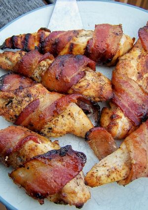 A picture of Sweet & Spicy Bacon Chicken.