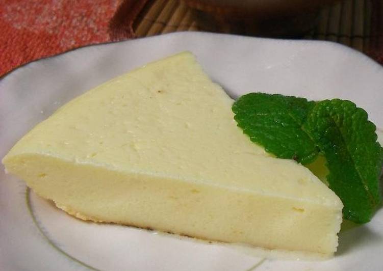 Easy & Healthy Cheesecake in a Ricecooker