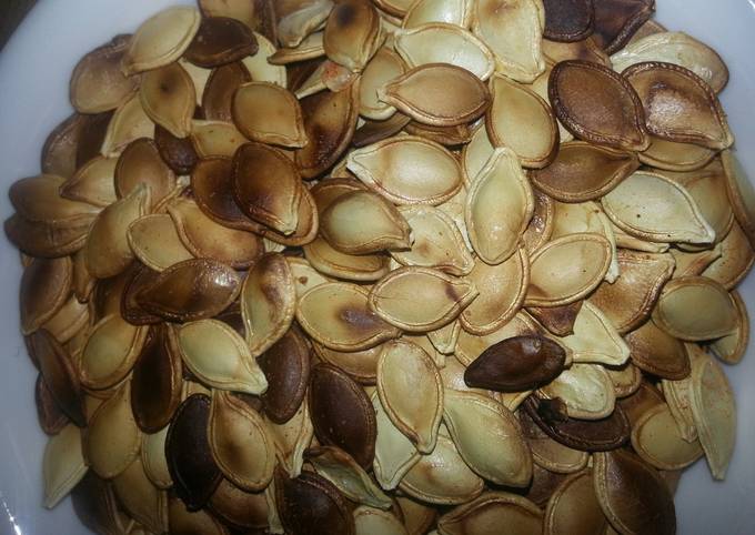 Roasted Pumpkin Seeds