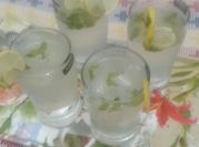 A picture of rose lemonade