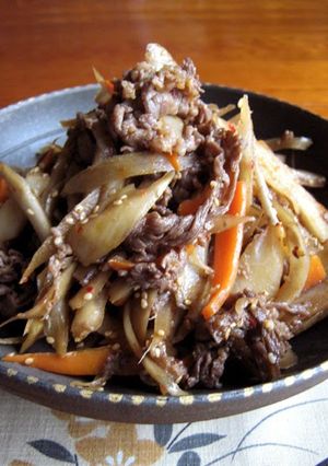 A picture of Let's Make it Tasty! Easy Stir-Fried and Simmered Beef & Vegetables.
