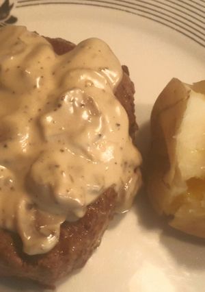 A picture of Creamy Mushroom Sauce.