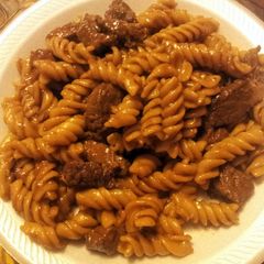 A picture of Steak and Noodles.