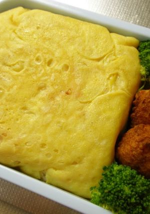 A picture of Omurice for your Bento.