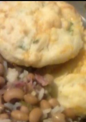 A picture of Cheddar Biscuits.