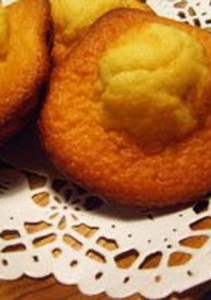 A picture of Moist and Fluffy Milky Honey Madeleines.