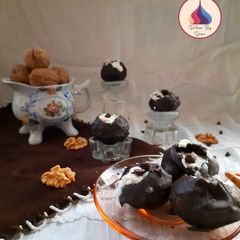 A picture of Walnut Chocolate Puchka.