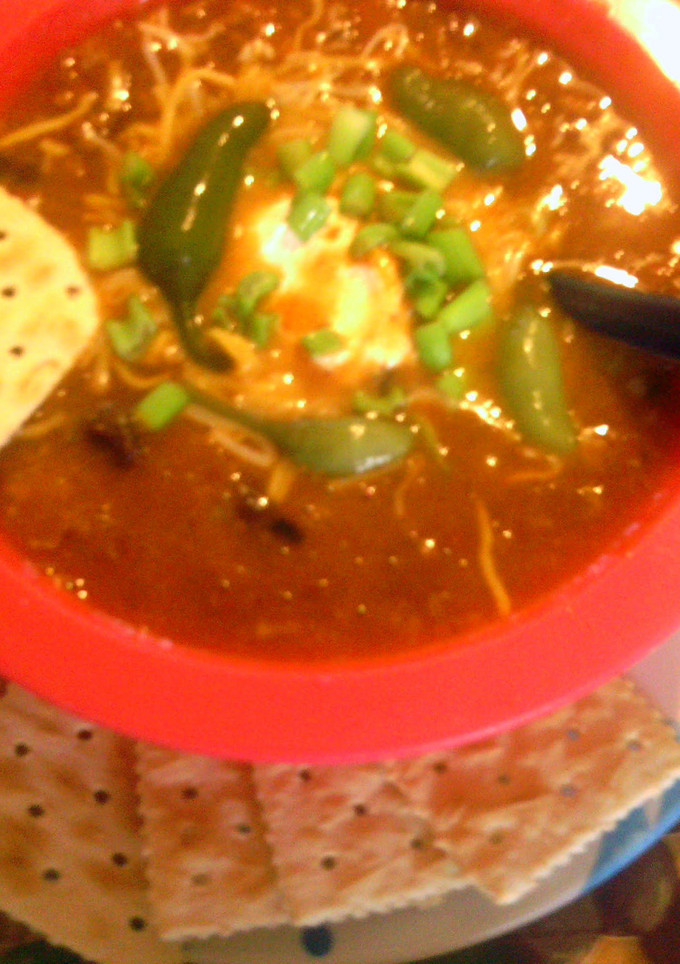 A picture of dang good chilli.