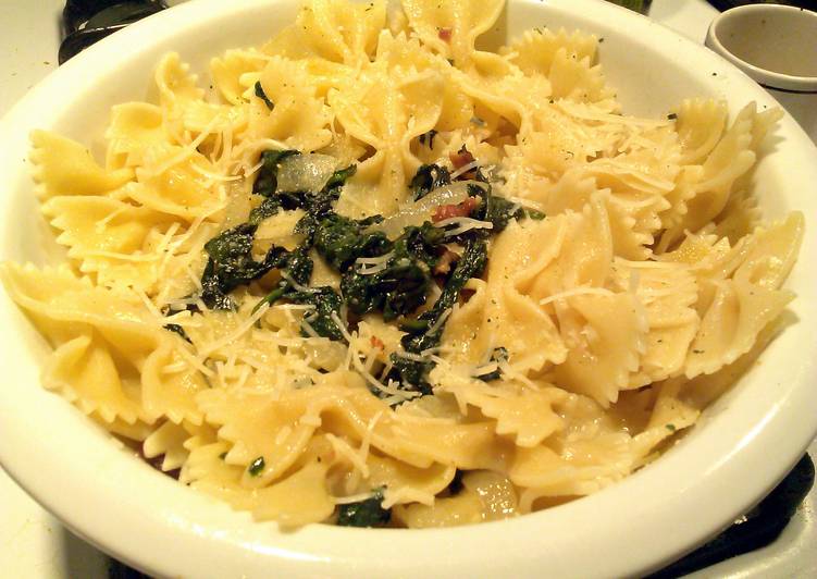 Bowtie Spinach and Bacon. Pasta