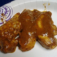 A picture of Chicken in chocolate mustard sauce.
