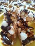 CREAMY CARMEL CRUNCH BARS