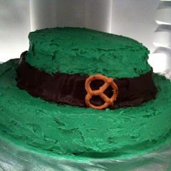 A picture of Leprechaun Hat Cake.