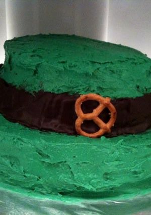 A picture of Leprechaun Hat Cake.