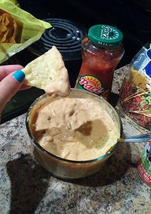 A picture of Homemade Queso. NO VELVEETA.