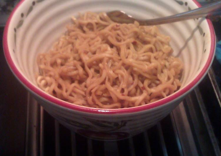 Step-by-Step Guide to Prepare Favorite Fried Ramen (cheap lo mein)