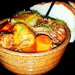 A picture of Mike's Old Time Beef Stew.