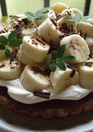 A picture of Large Fresh Banana Tart.