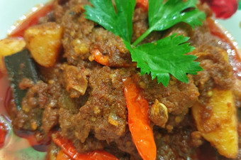 Resep Oseng Mercon Sapi Kentang Enak