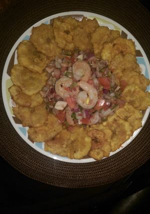 A picture of Octopus and shrimp salad.