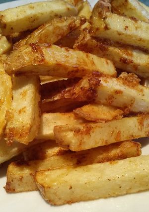 A picture of Extra Crispy Spicy Hand Cut Fries.