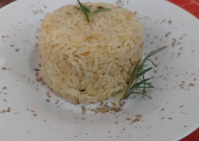 Arroz pilaf Receta de Yesii Gomez- Cookpad