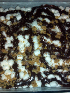 A picture of Fudge Mud Pie Brownies.