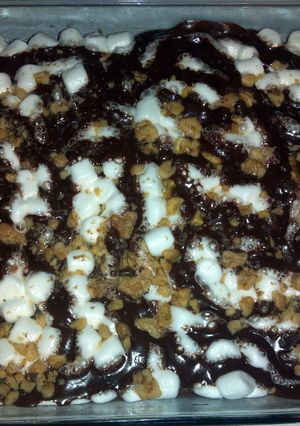A picture of Fudge Mud Pie Brownies.