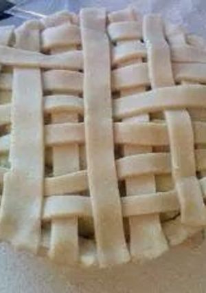 A picture of Easy pie crust , makes 2.