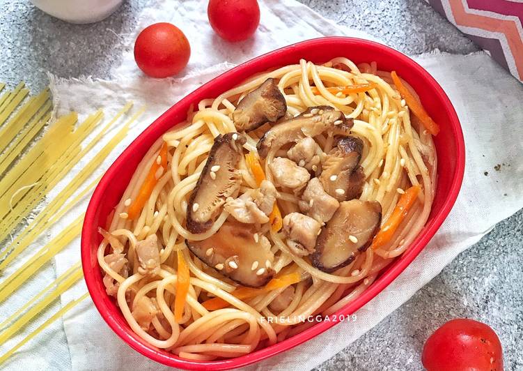 INI DIA! Cara Membuat Spaghetti Bumbu Oriental