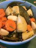 Marinade au cognac moutarde, herbes, épices et légumes (pour gibier)