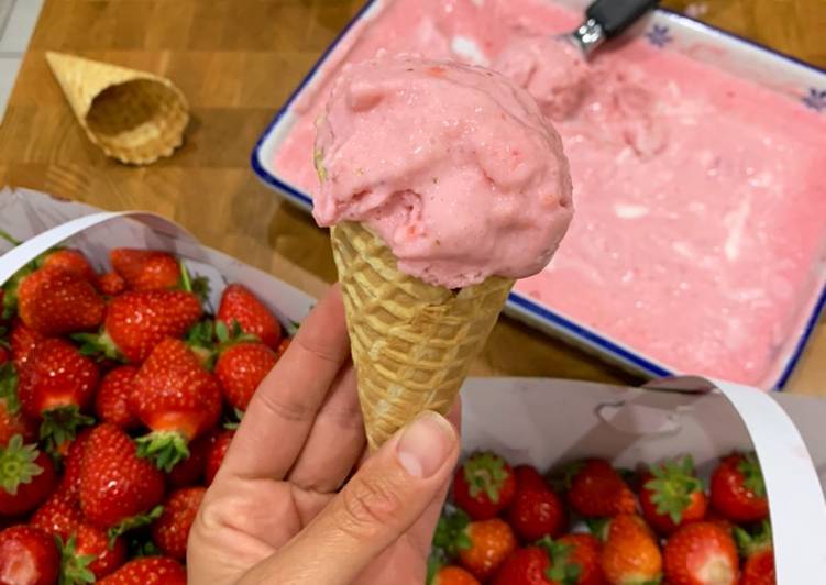 Simple Way to Make Super Quick Homemade Strawberry Icecream