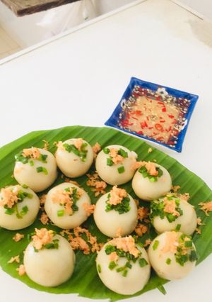 Hình của món Bánh ít trần (nhân tôm thịt).
