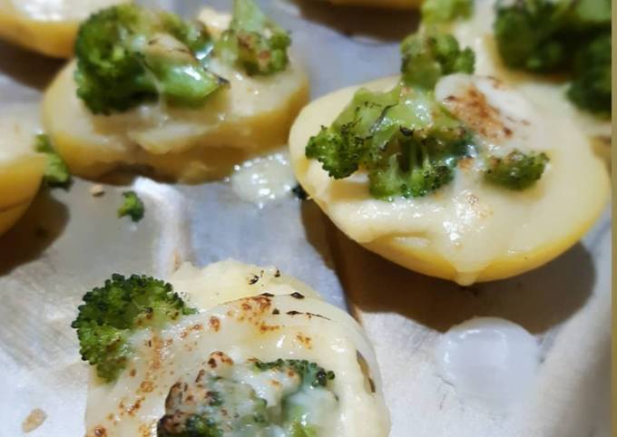 How to Make Super Quick Homemade Cheesy Potato Broccoli