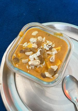शाही पनीर (shahi paneer recipe in Hindi) रेसिपी मुख्य फोटो
