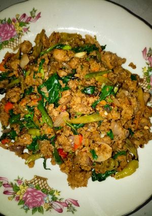 Foto resep Oncom goreng kemangi setan