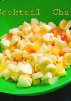 A picture of Cocktail fruit chat.