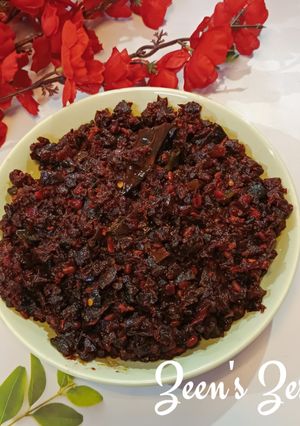 A picture of Beetroot Thoran/Upperi.