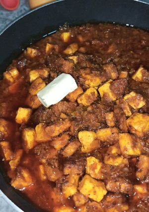 A picture of Paneer Tikka Masala.