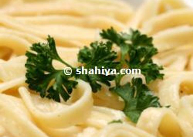 Simple Way to Prepare Favorite Fettuccine Alfredo