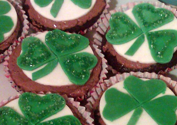 Vickys St Patricks Day Guinness Cupcakes, GF DF EF SF NF